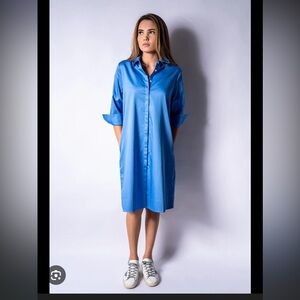 Perlavera Solid Chris Shirt Dress
$198.00 light blue logo Classic casual winter